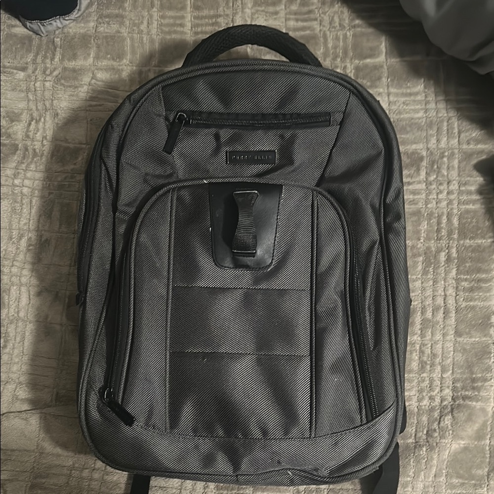 Charcoal/Grey Perry Ellis Men's Backpack